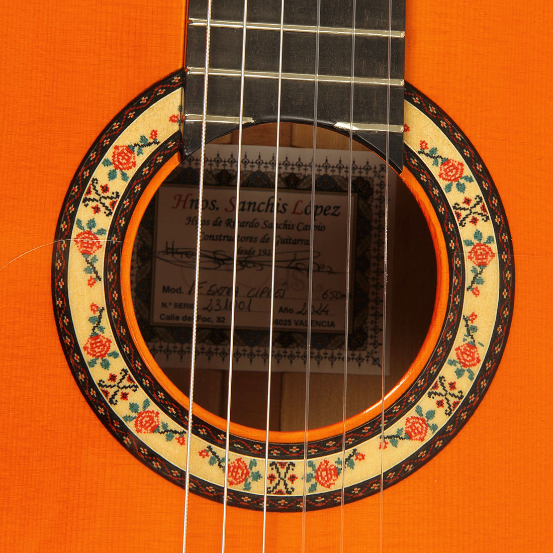 Guitars - Mundo Flamenco